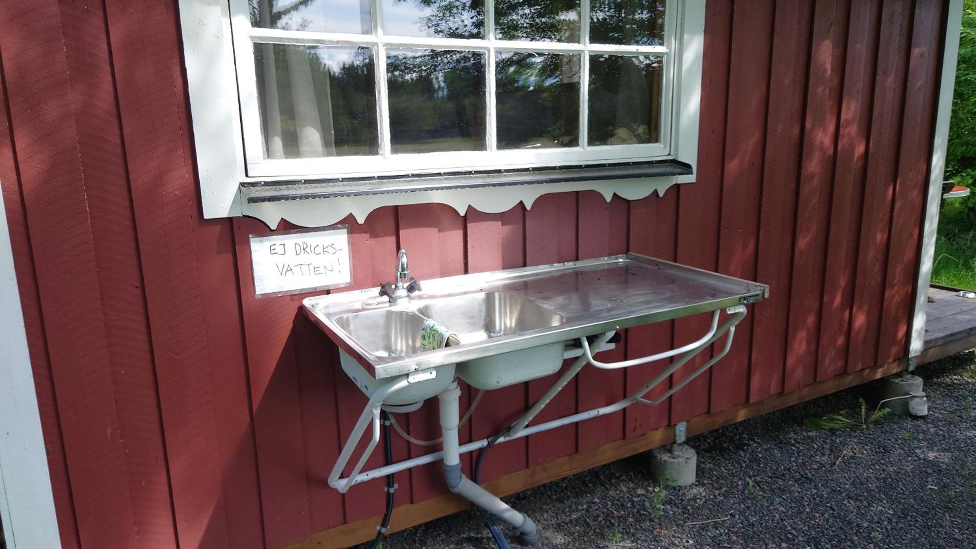 Liten Enklare Klimatsmart Stuga I Roslagen Osthammar Room photo